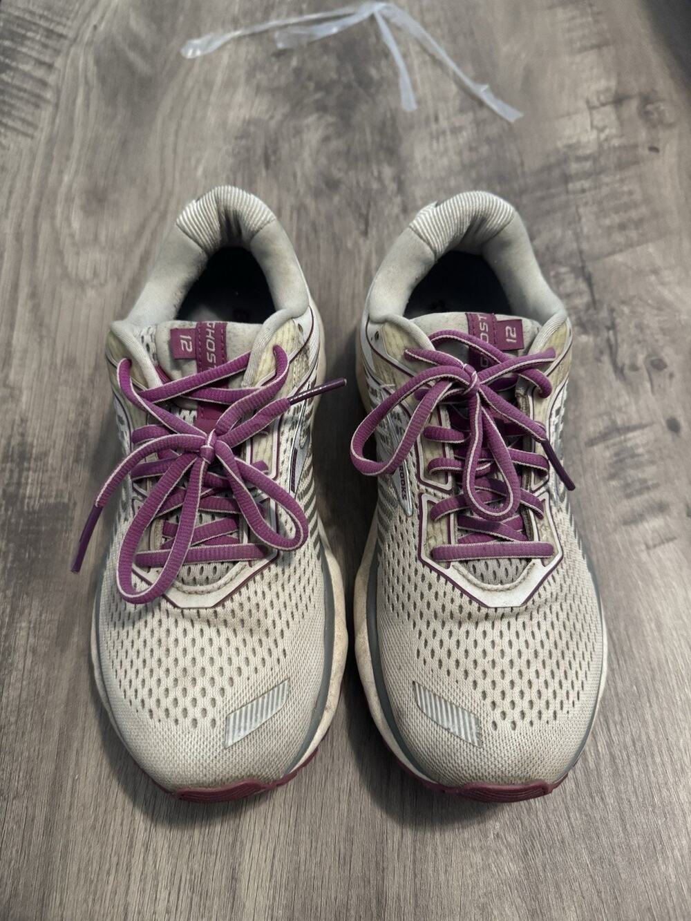 Brooks Ghost 12 Women’s Running Shoes Gray Purple Size 9 Medium (B)